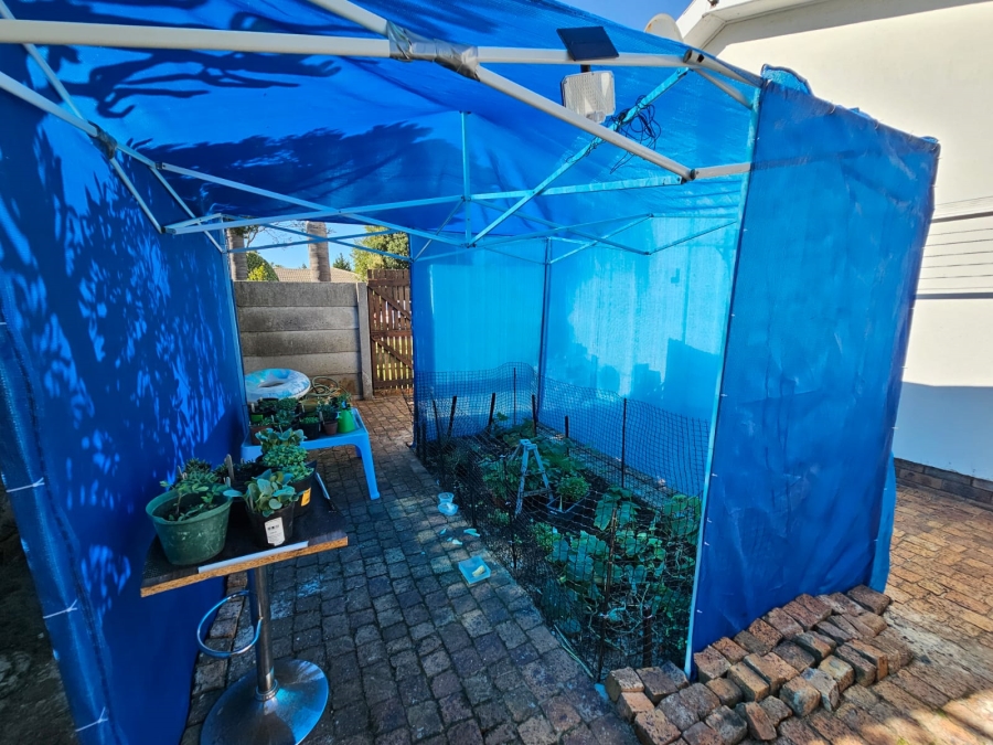 3 Bedroom Property for Sale in Ferndale Western Cape